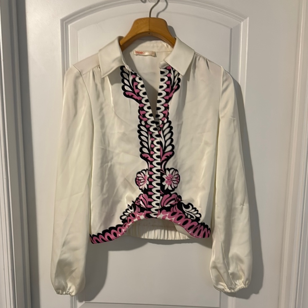 Elegant White and Pink Blazer with Peplum Waist